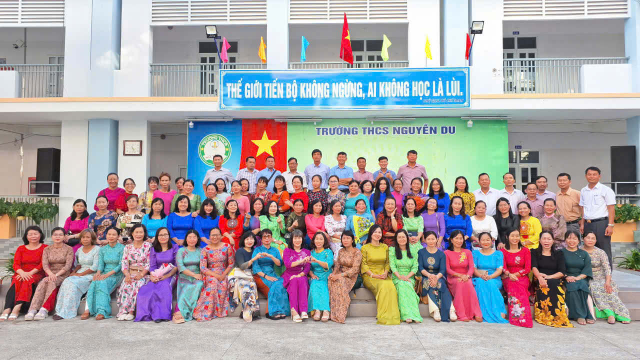 HĐSP nhân ngày HNVC-NLĐ Năm học 2025-2026
